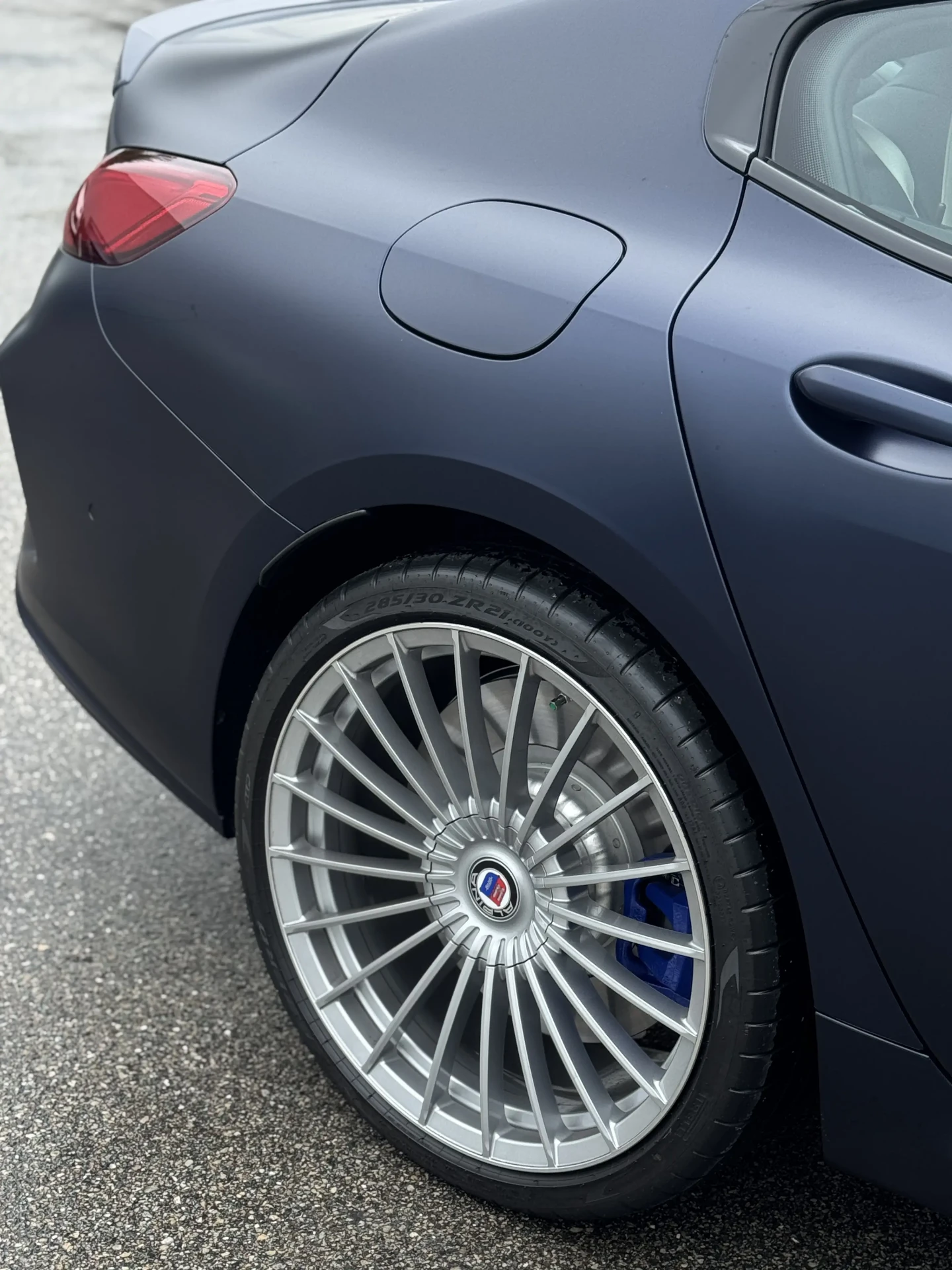 BMW Alpina B8